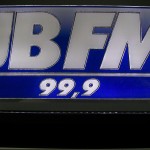 Display JB FM - RJ